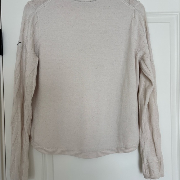 Nike RUNNING Cream Crew Neck Sweater Minimalist Design, Wool Blend - Picture 3 of 8